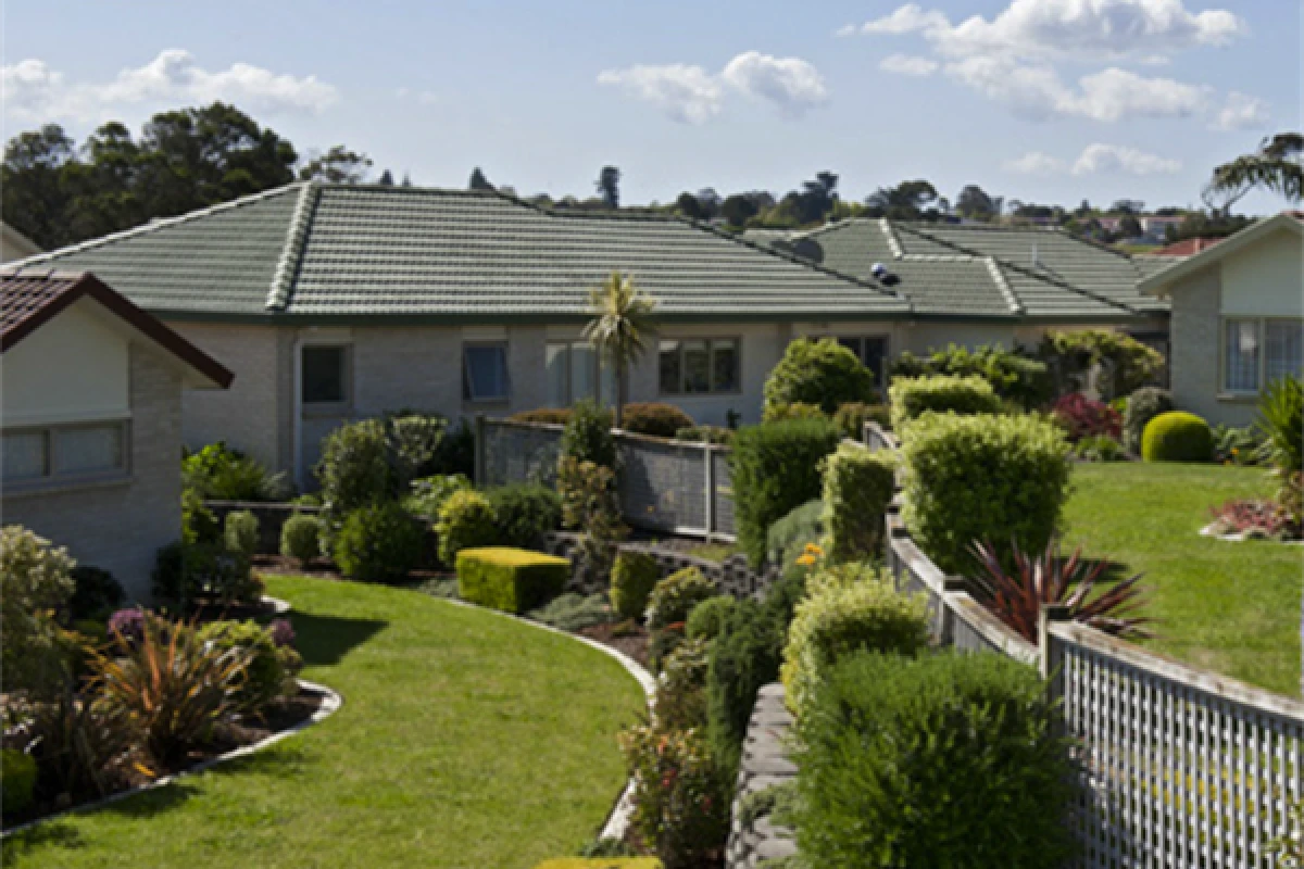 Acacia Cove Village