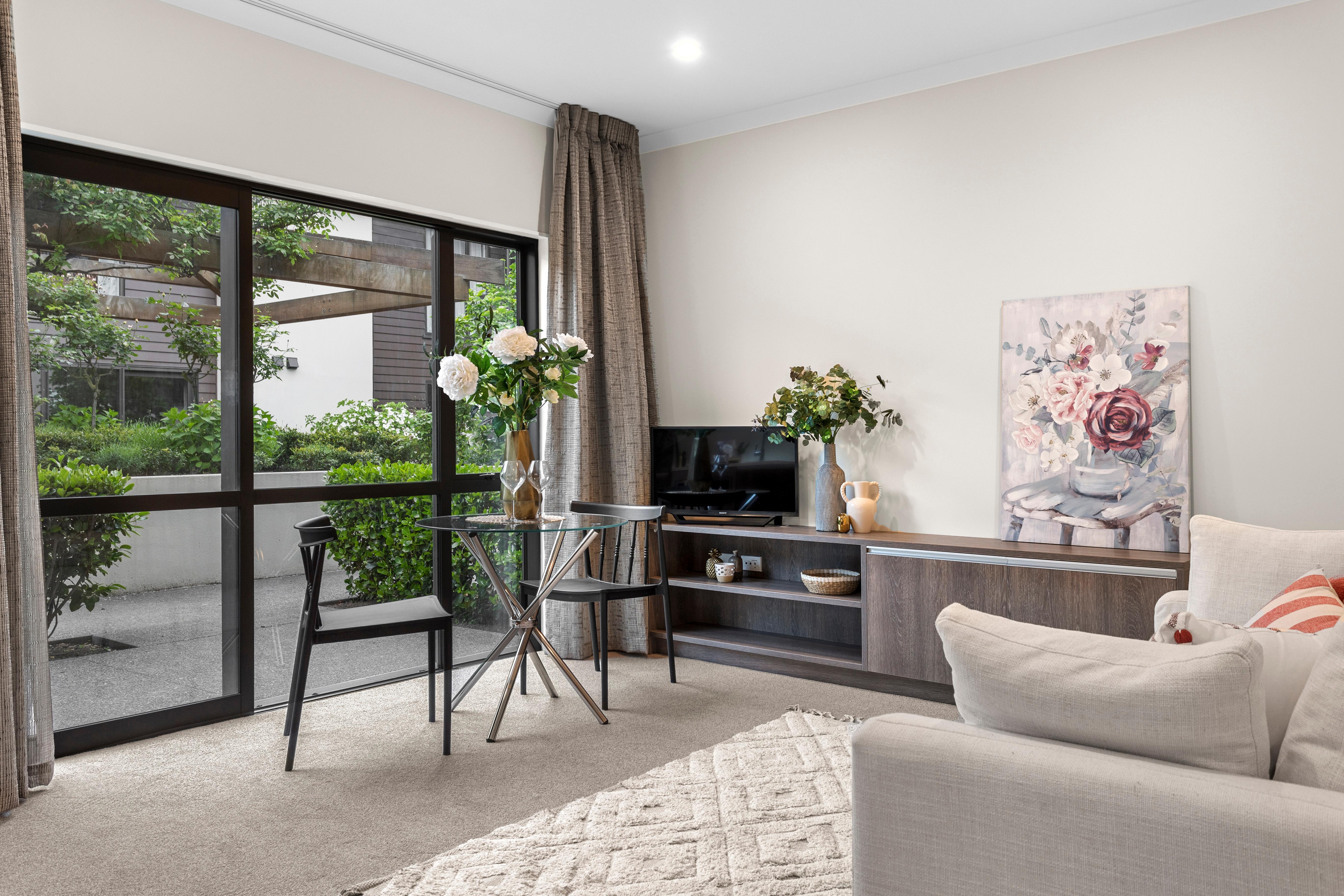 Palms Village