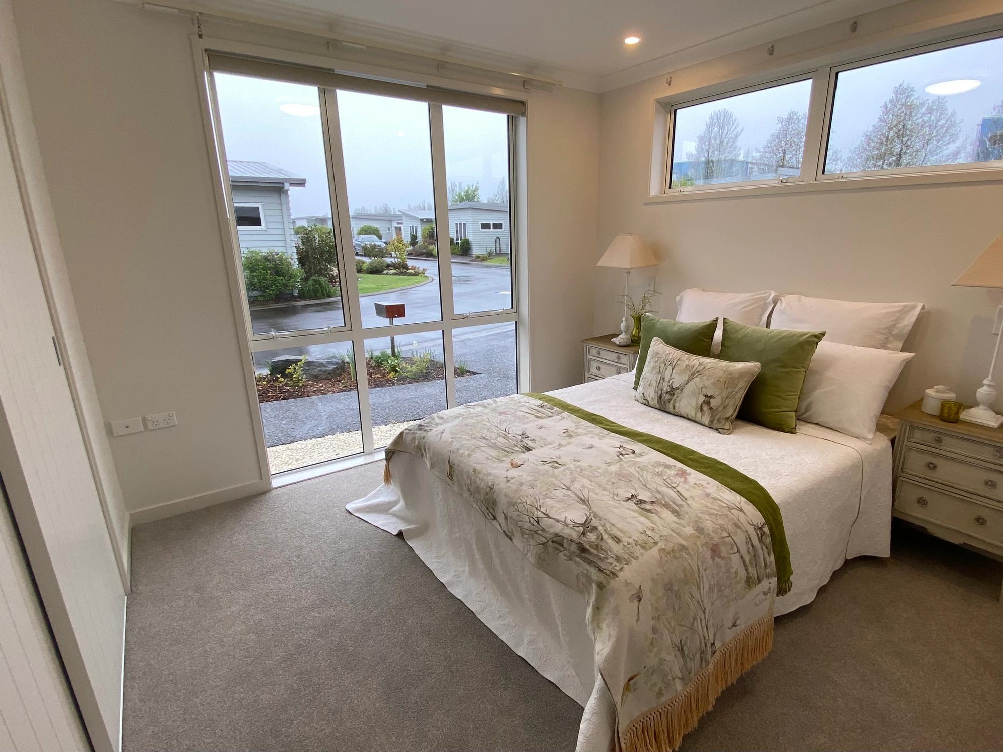Pāpāmoa Beach Village