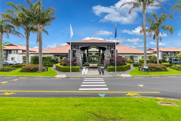 Peninsula Club