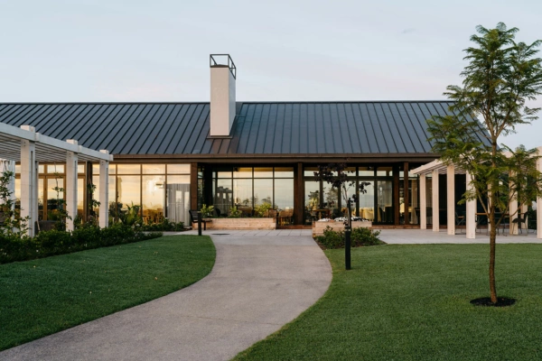 Peninsula Club