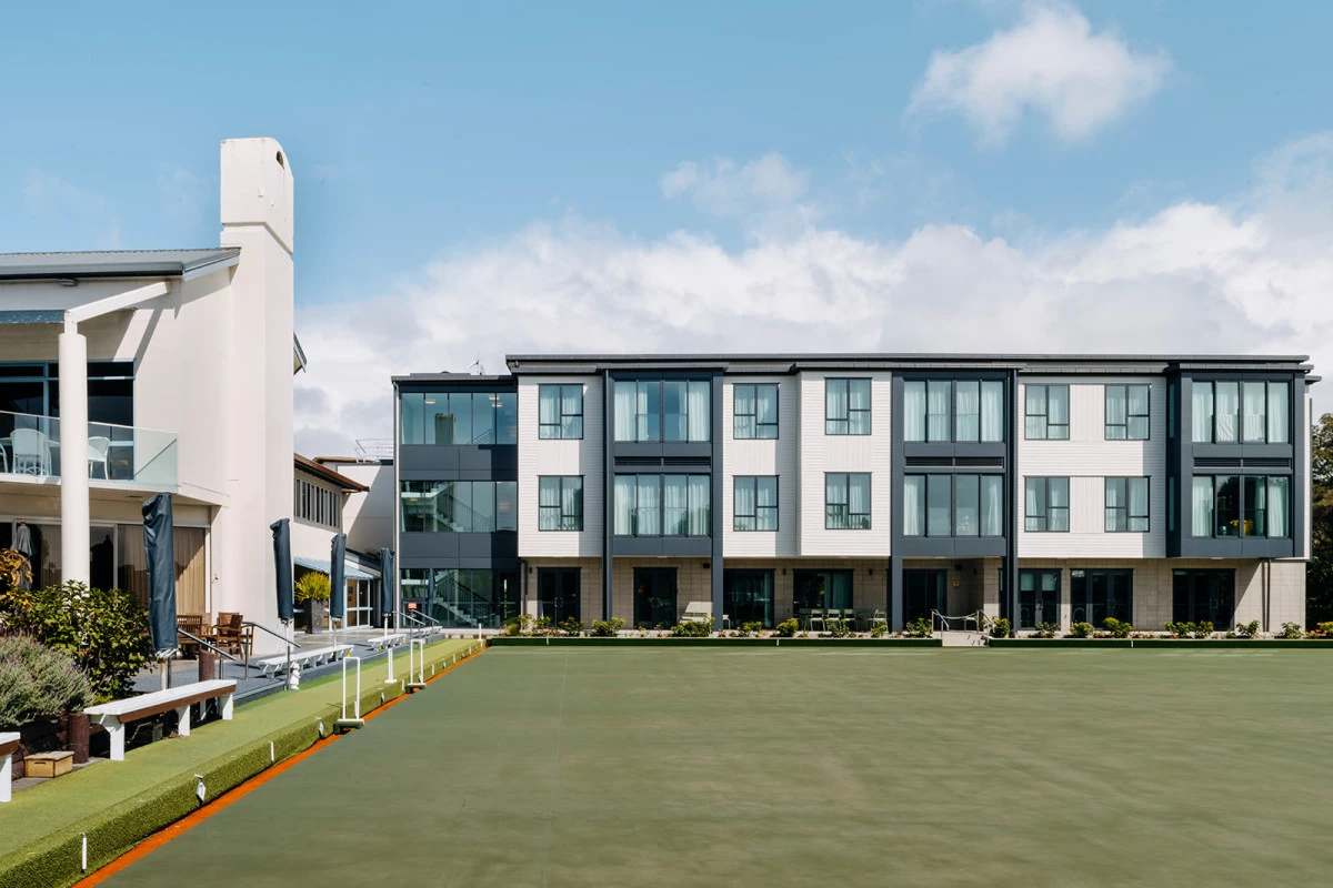 Peninsula Club