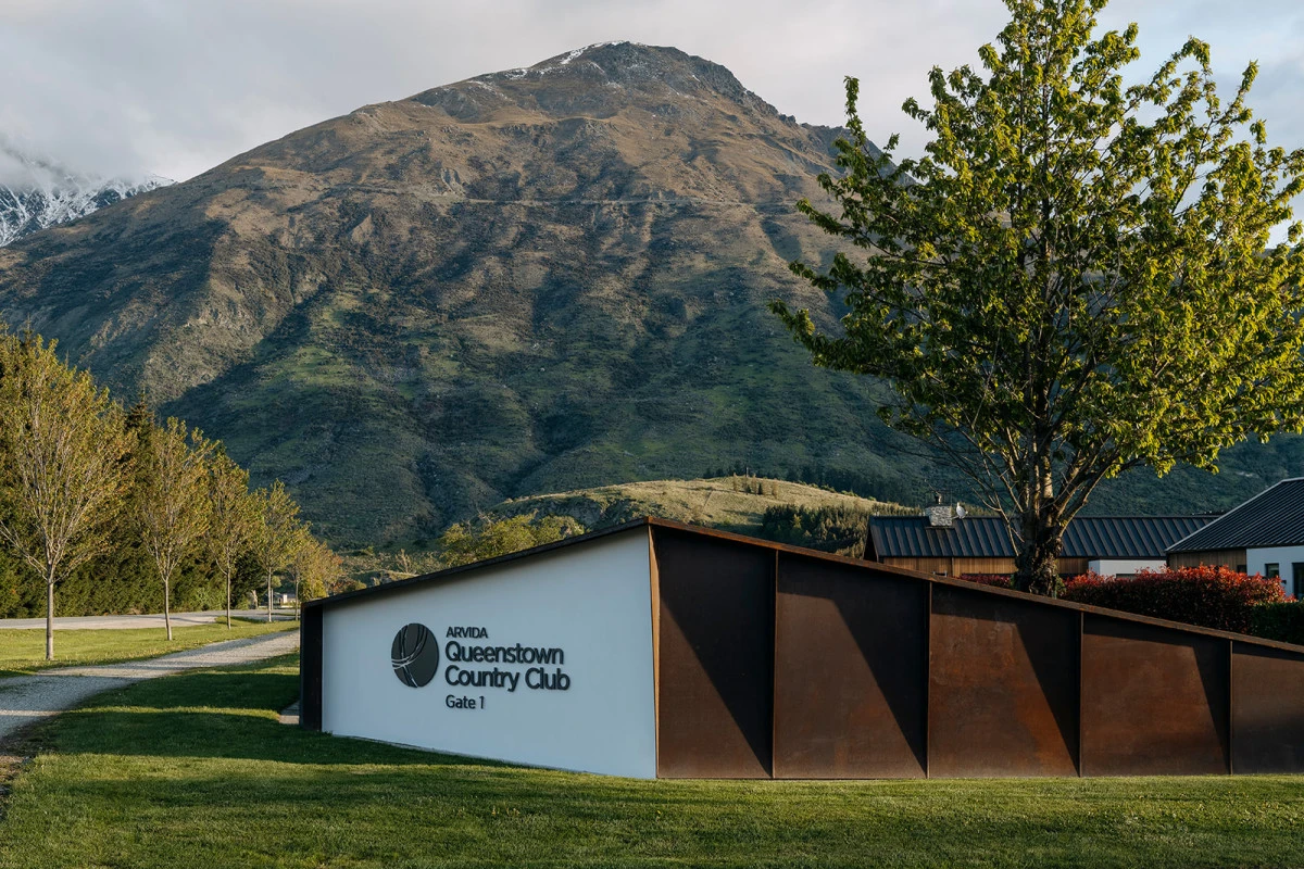 Queenstown Country Club