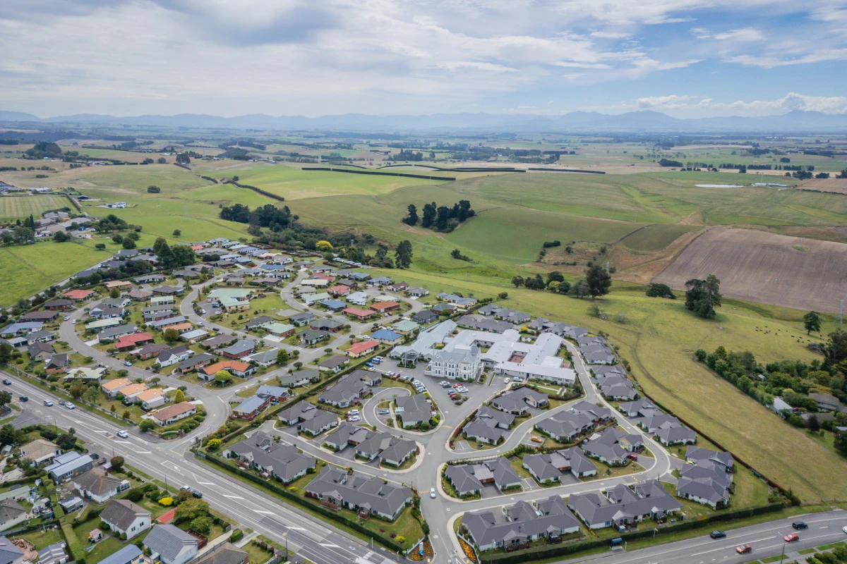 Radius Karori Village