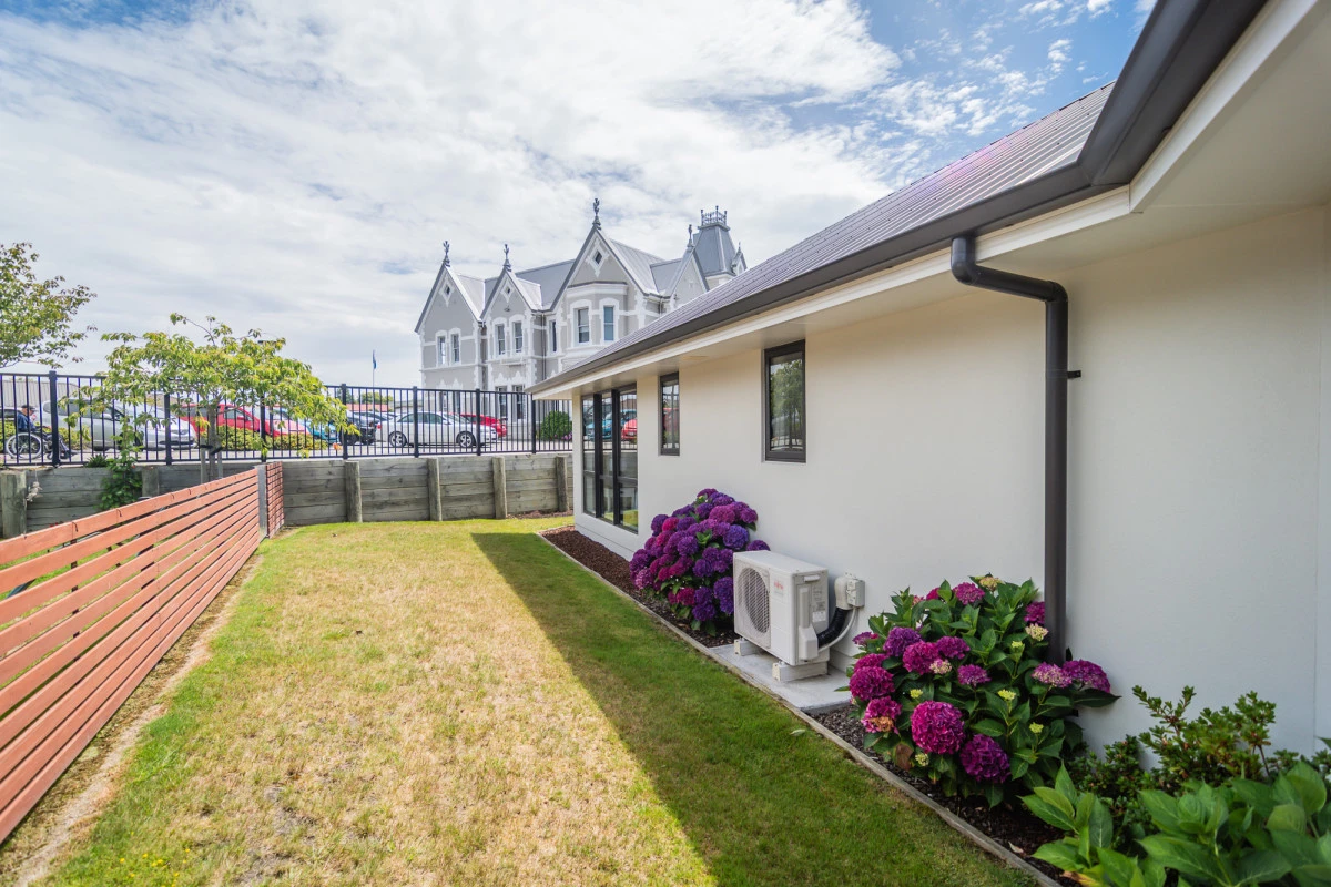 Radius Karori Village