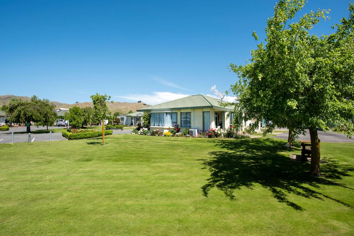 Redwood Retirement Village