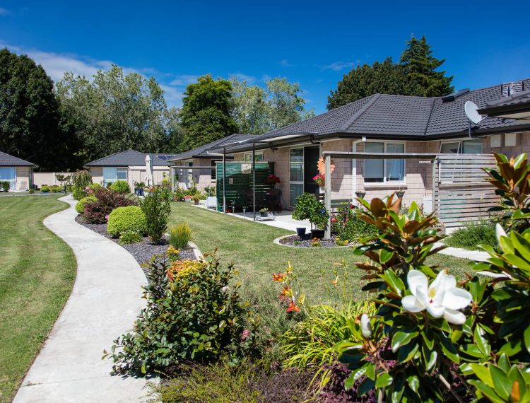Roseland Park Village
